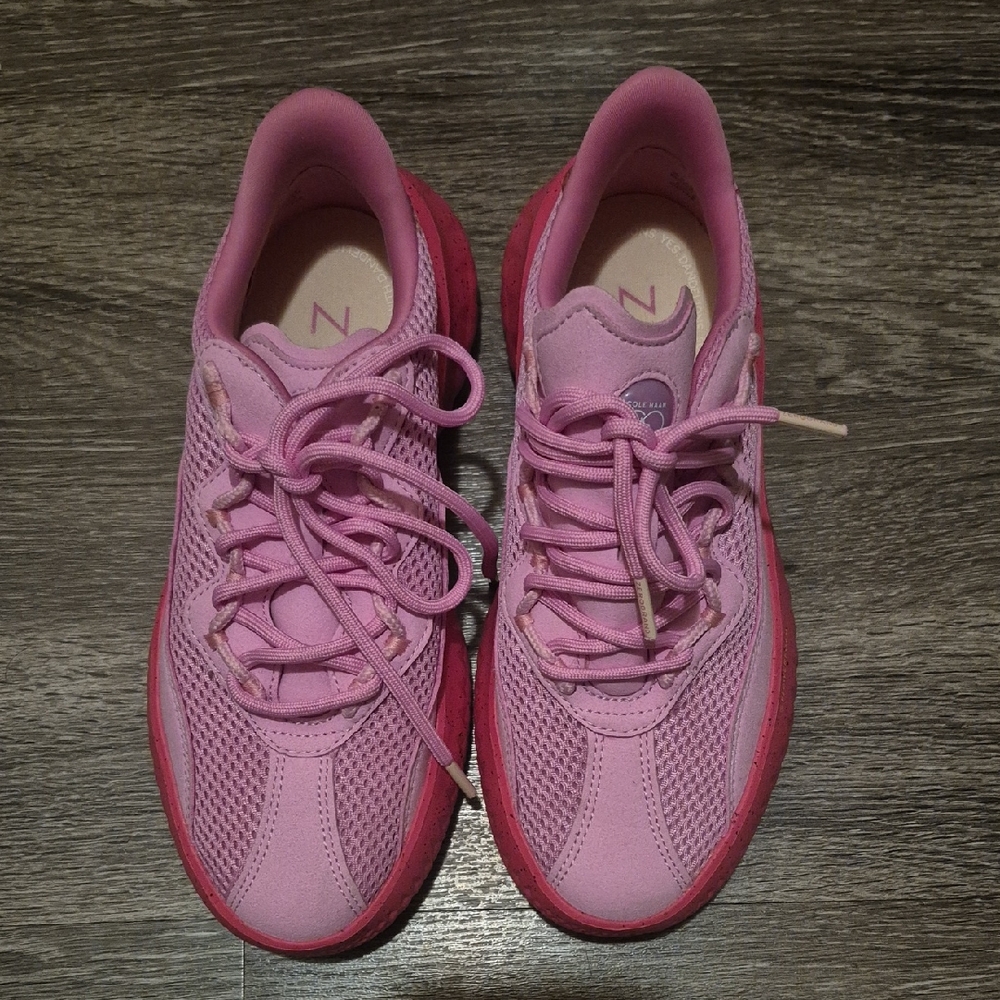 Women's Pink Athletic Shoes Size 5 1/2 B